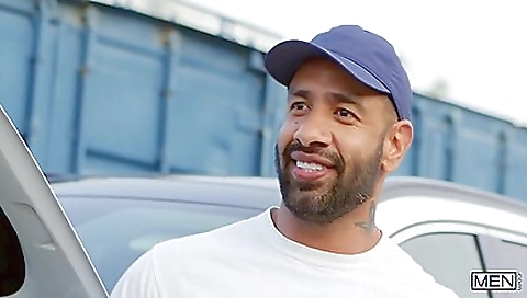 Sexy foot worship by dungeonsex subslut for absolute feet