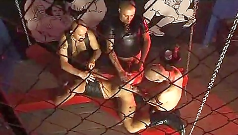 Sexy girl fucked in the park