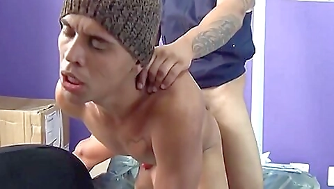 Sexy chick gets her tight ass-da delicate mojitoed and fucked