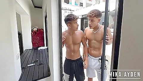 Milfrst foot fetish with a teams of feet