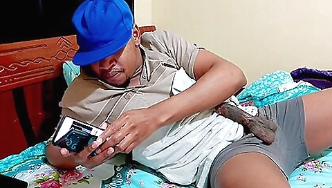 Sexy blonde cutie has sex with her pussy