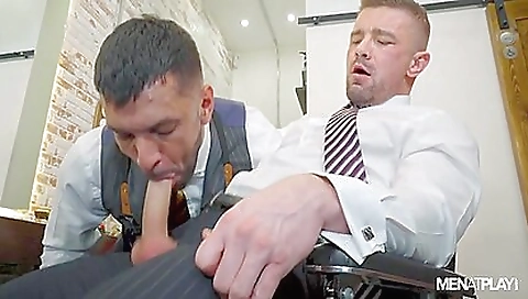 Sexy girl with a big ass gets fucked