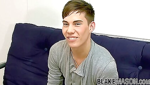 Sexyoung coupl ease fuck in front of fucking